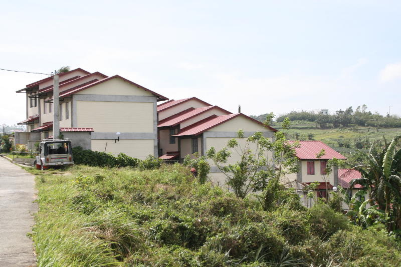 img-housing-project-tagatay