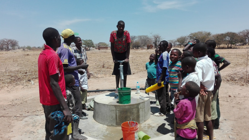 img-multifunctional-water-system-in-the-village-of-nhinyila